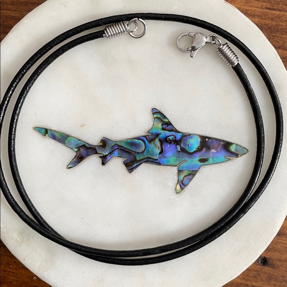 STONE CROSS NECKLACE - Picture 14 of 15